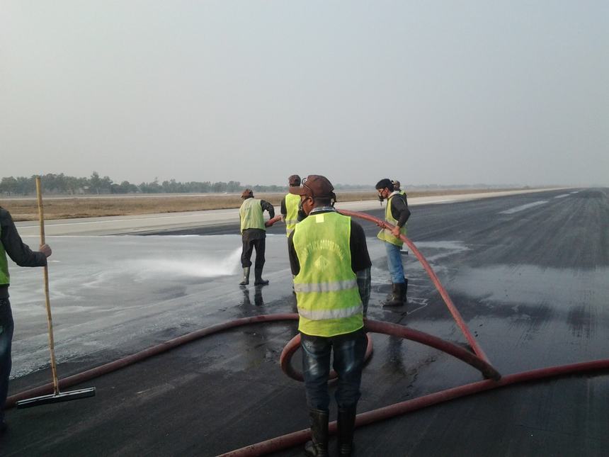 Airside chemical treatment programme